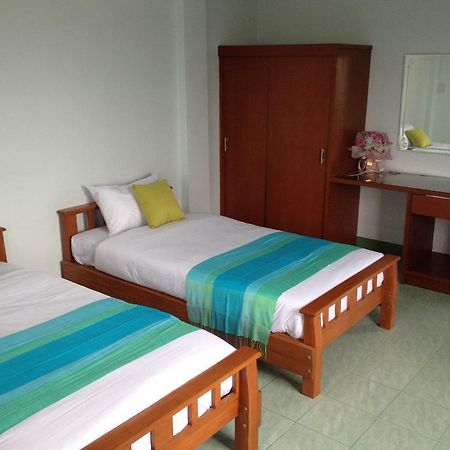 Baan Mitreejit Daire Surat Thani Oda fotoğraf