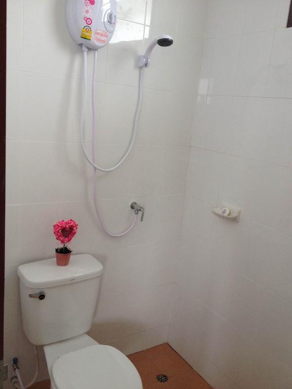Baan Mitreejit Daire Surat Thani Oda fotoğraf